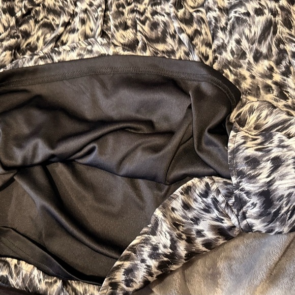 Rebecca Malone Animal Print 3/4 Sleeve Blouse - Picture 5 of 8